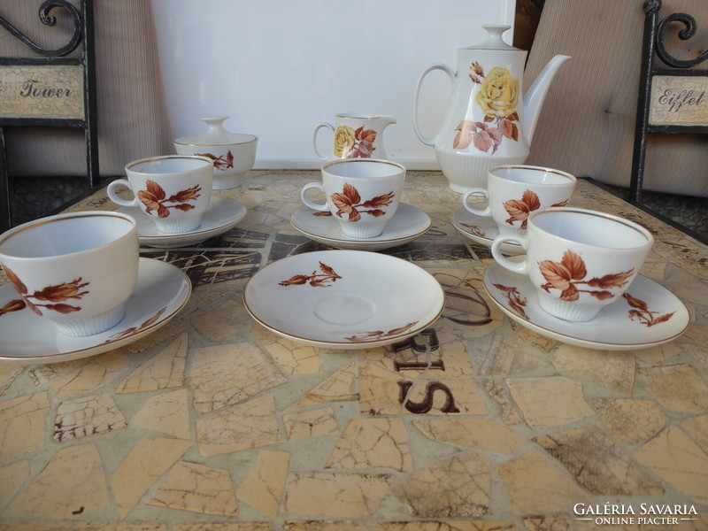 Colditz GDR német porcelán, 6 személyes kávéskészlet, sérült állapotban