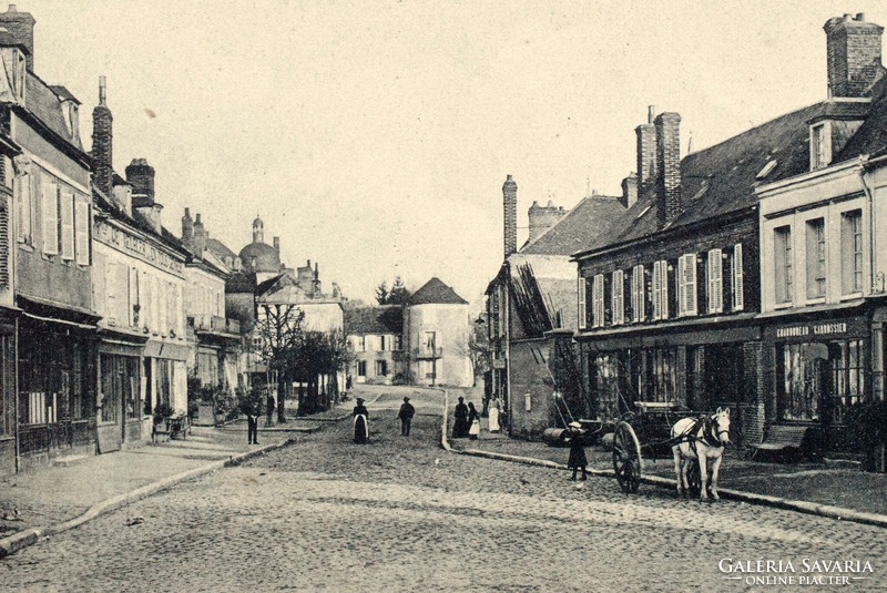 Antik  fotó  képeslap - francia kisváros utcaképe