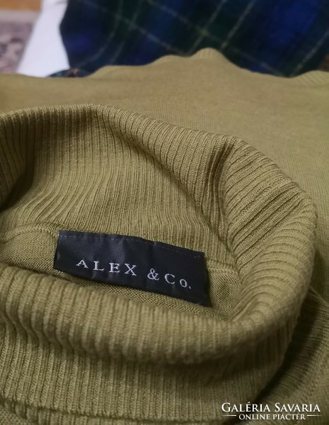 Alex&Co 40-es 100 %merino gyapjú pulóver, mohazöld garbó