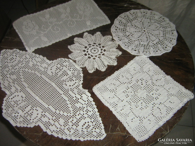 Beautiful hand crocheted white lace tablecloths 5 pcs
