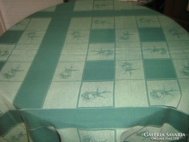 Wonderful green rose woven tablecloth