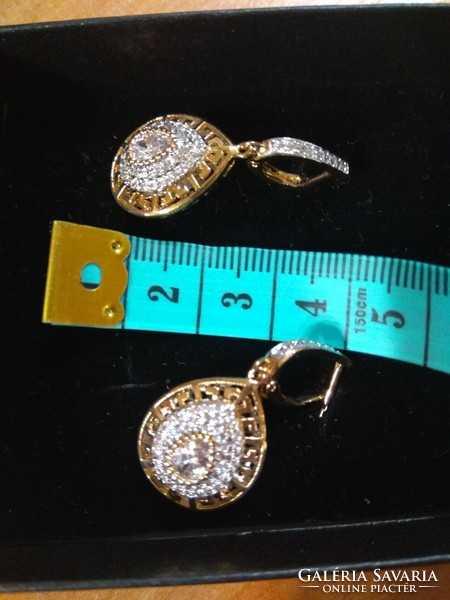 Egyptian earrings gold plated with sparkling precious stones