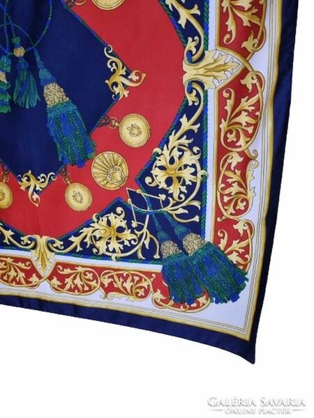 Vintage shawl 88x88 cm. (6494)