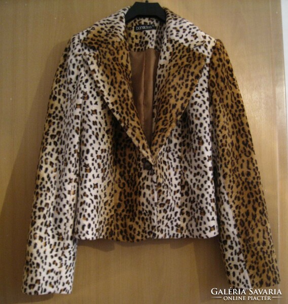 Leopard print plush blazer