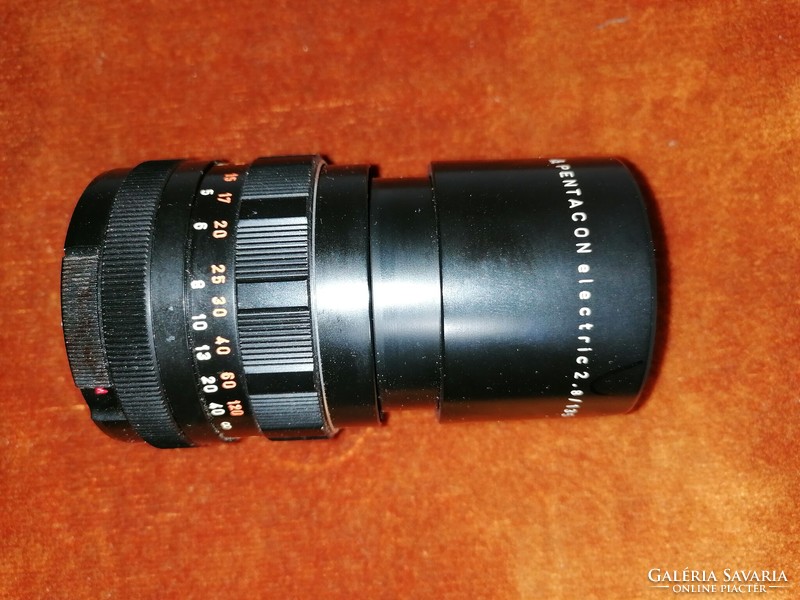 Pentacon electric 2.8/135 telephoto lens