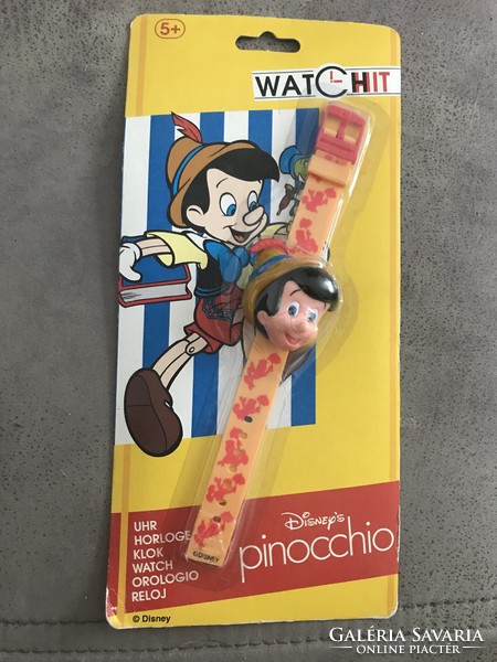 Régi  Disneps Pinocchio Karòra
