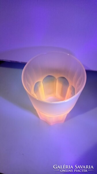 Large neon pink gradient glass cup