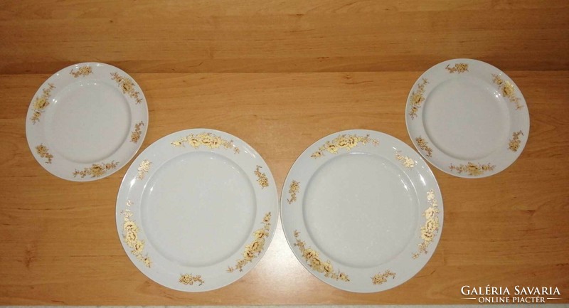 Alföldi porcelain 2 flat plates and 2 small plates in one