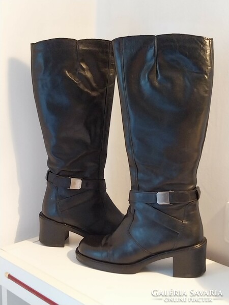 Women's leather boots-size 37