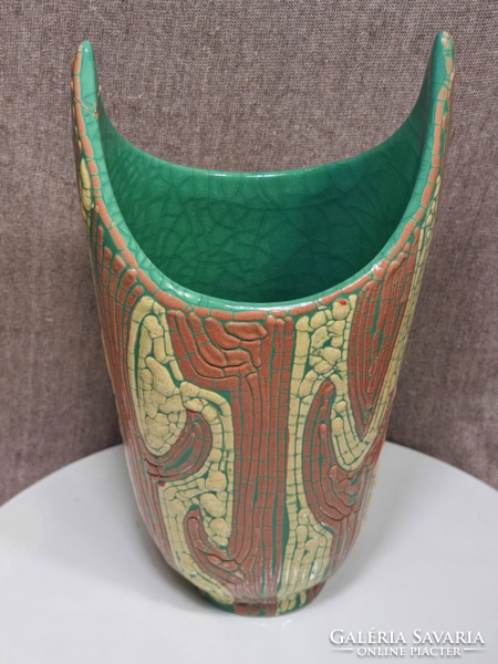 Gorka Geza workshop, rare cracked glazed ceramic vase, around the middle of the 20th century.