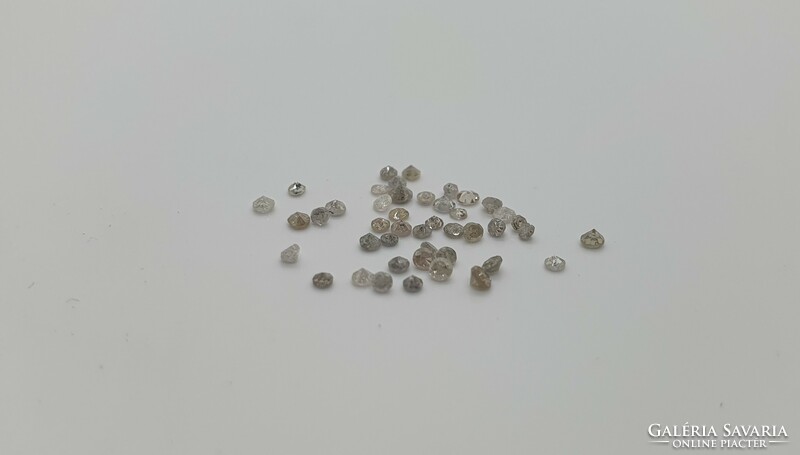 Diamond brill and round cut 0.52 Carat.