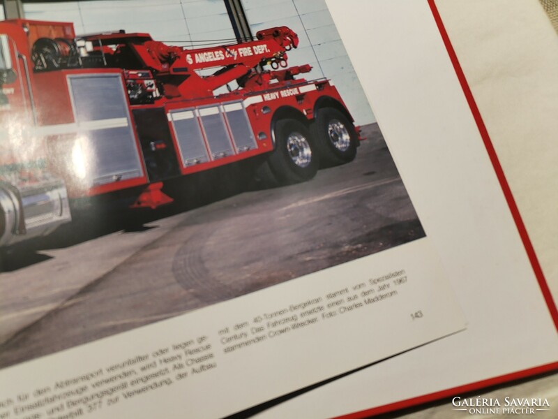 Gigantikus méretű tűzoltók / német nyelvű könyv