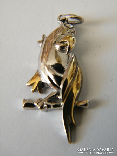 Aranyozott ezüst papagáj formájú medál