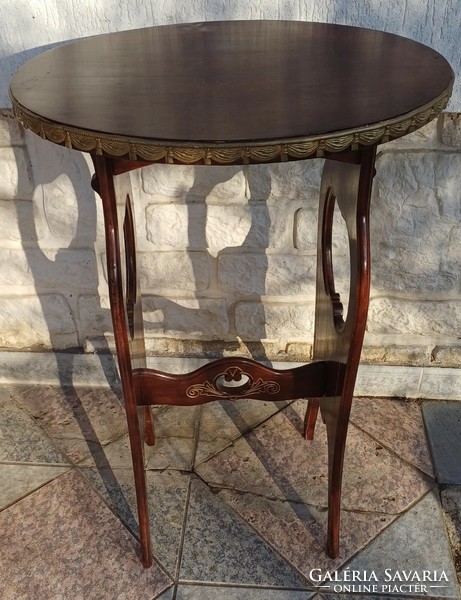 Antique beautiful salon table smoking coffee table breakfast table pedestal statue holder