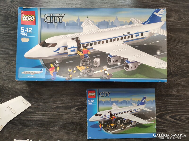 LEGO 7893 / Passenger Plane