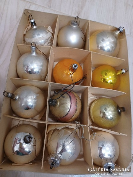 Old glass Christmas tree ornaments - vintage