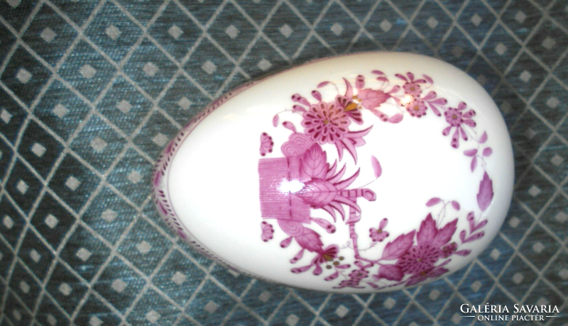 Herend box with Indian basket pattern, egg shape