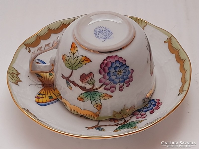 Herend Victoria patterned coffee cup with bottom