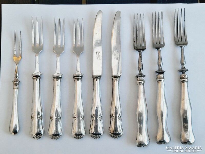 HUF 1 greyhound head silver 800 handle cutlery set