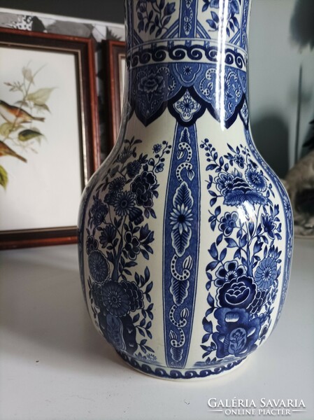 Nagy méretű, gazdagon díszített, kézzel festett, gyönyörű régi holland Delft kerámia váza