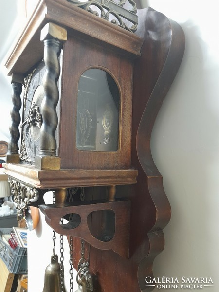 Old Dutch wuba pendulum, toaster mechanical wall clock, clock. 65 Cm.