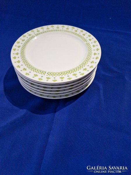 Lowland parsley/clover pattern plates.