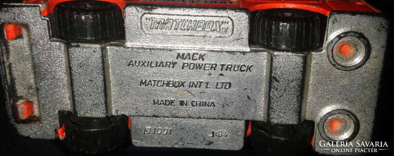 MATCHBOX MACK AUXILIARY POWER TRUCK 1991