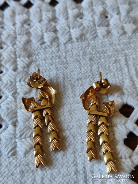 14-carat dolphin earrings, worn once, 4.3 gr