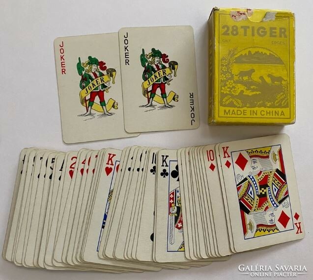 34. Tiger 28 francia kártya 52 lap + 2 joker Kína 1980 körül eredeti csomagban