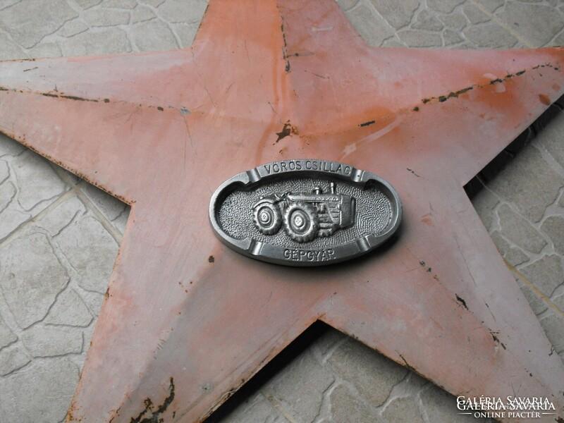 Hungarian dutra veteran tractor red star tractor factory souvenir cigarette ashtray ashtray