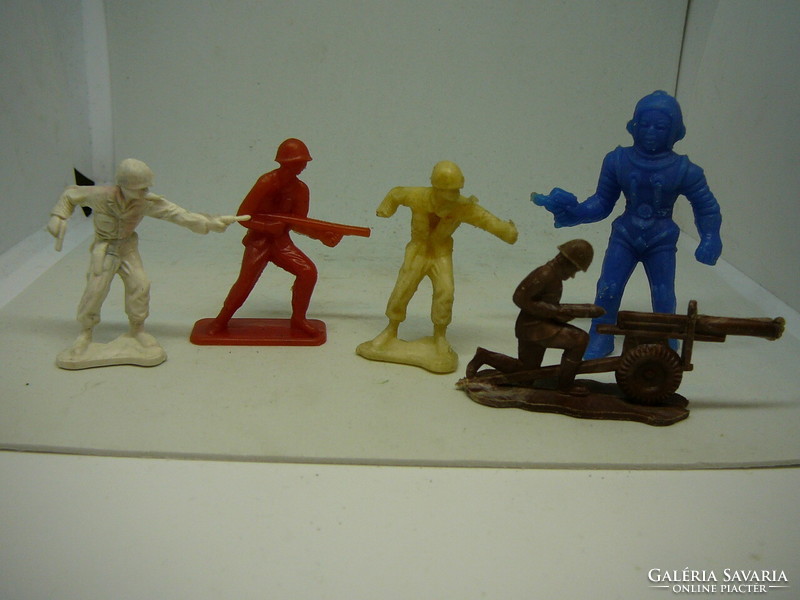 Plastic soldier from the 1970s and 1980s