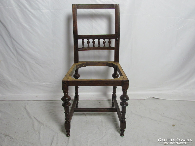 Antik Neoreneszánsz szék (restaurált)