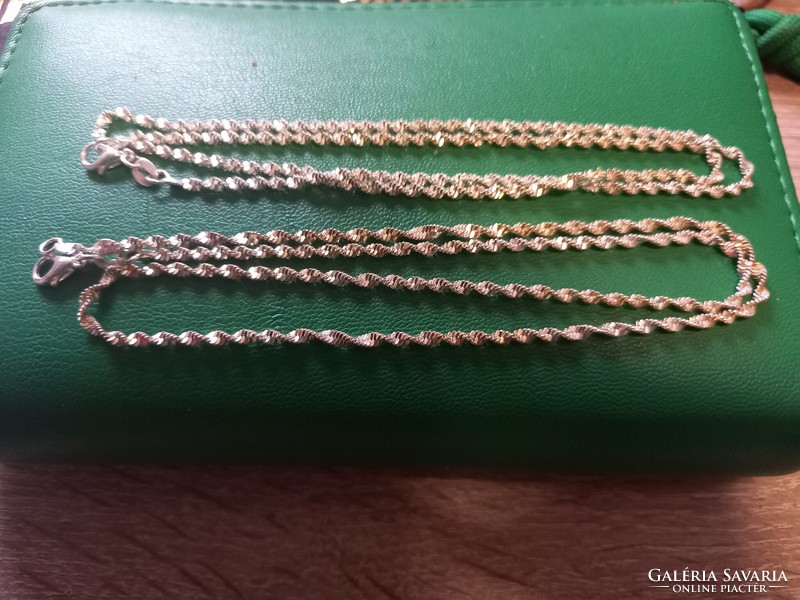 Silver twisted pattern necklace 40-45 cm