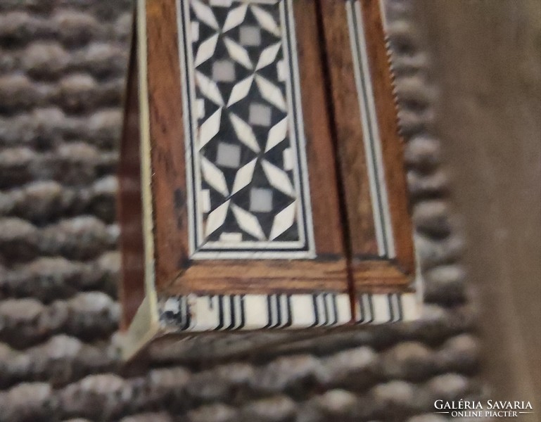 Jewelry holder with bone and mother-of-pearl inlay