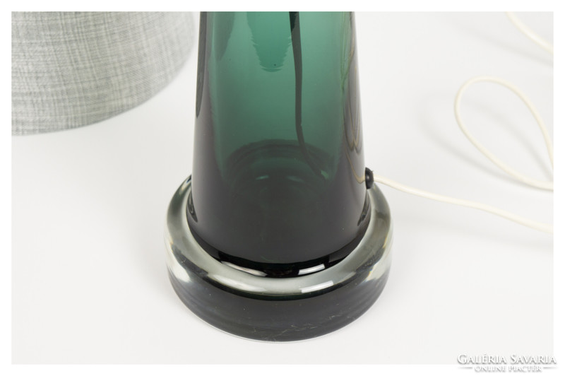 Vintage svéd zöld színű üveg asztali lámpa az 50-es évek elejéből a Trema cégtől