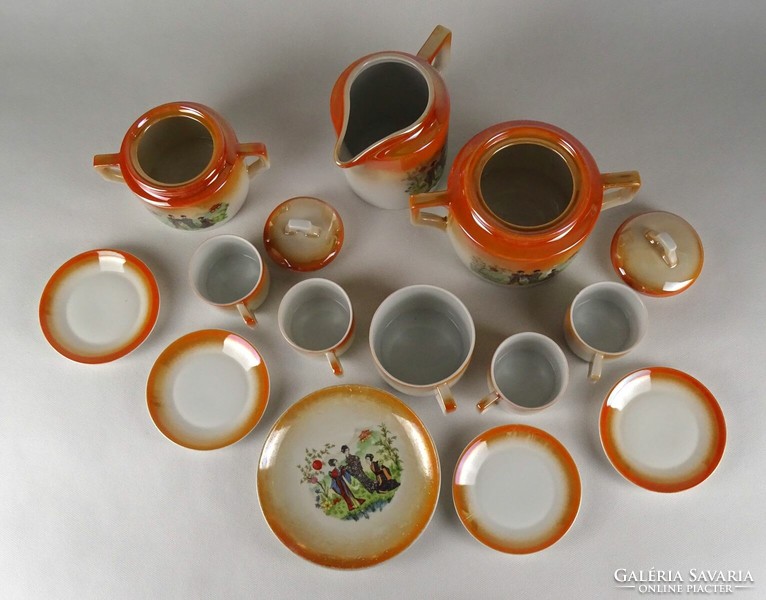 1L174 Iridescent Zsolnay porcelain set with an oriental pattern