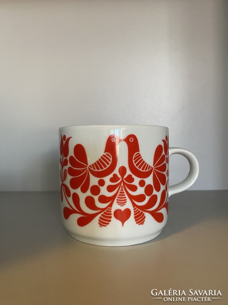 Alföldi red bird and dove porcelain mug, beautiful, perfect condition.