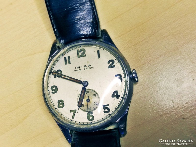 Irisa silvana military style watch