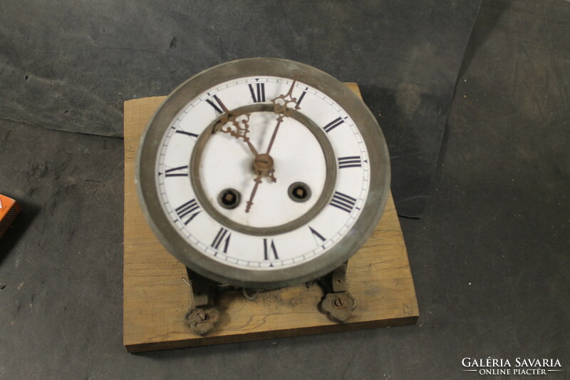 Antique half-baked wall clock structure 486