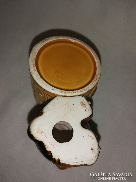 Macis glazed ceramic honey jar