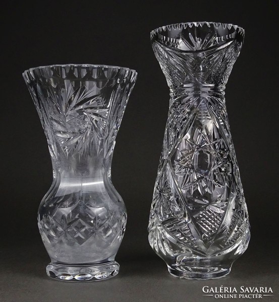 1Q201 Hibátlan csiszolt üveg kristály váza 2 darab
