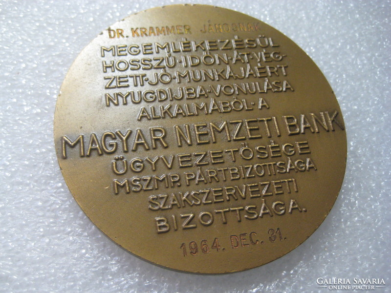 MNB bronz  emlékplakett  1964.   62 x 3 mm   , szép patinája van