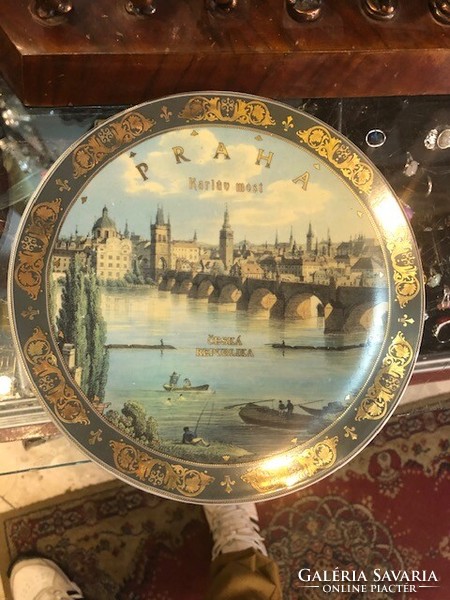 Porcelain dinner plate from Prague, 18 cm in size.