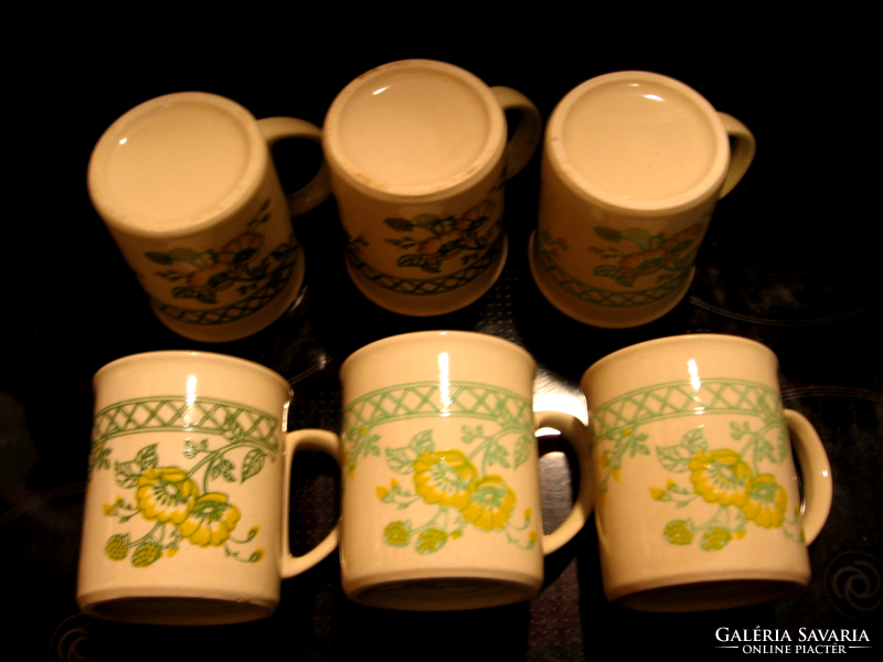 Medicinal tea, yellow flower ceramic mug set