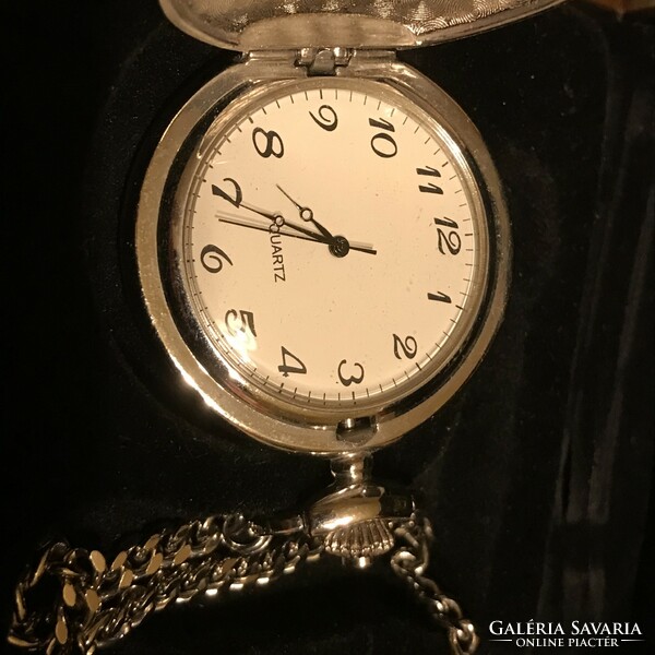 Perfectly working pocket watch in its box