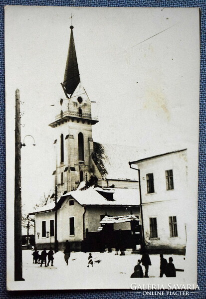 Felsővisó (Máramaros) - egyedi fotó képeslap - templom, iskola tél, gyerekek  19,,