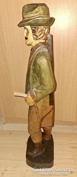 1 meter wooden Székely hunter statue