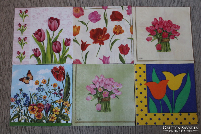 6 tulip napkins