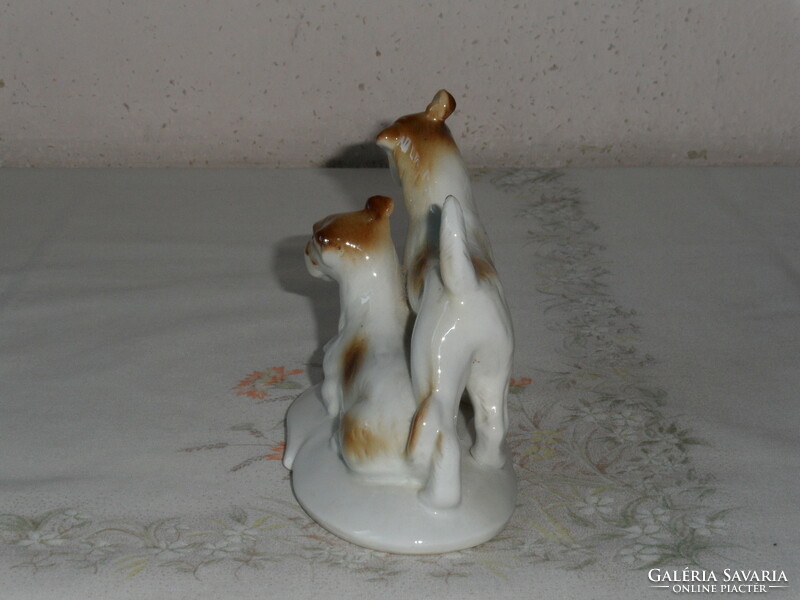 Régebbi Német porcelán kutya figura, nipp