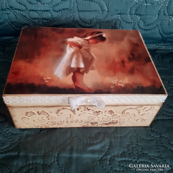 Girly romantic, vintage wooden box, handmade